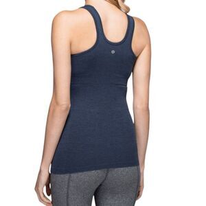LULULEMON ATHLETICA Seamlessly Covered Tank In Heathered Inkwell Size 4